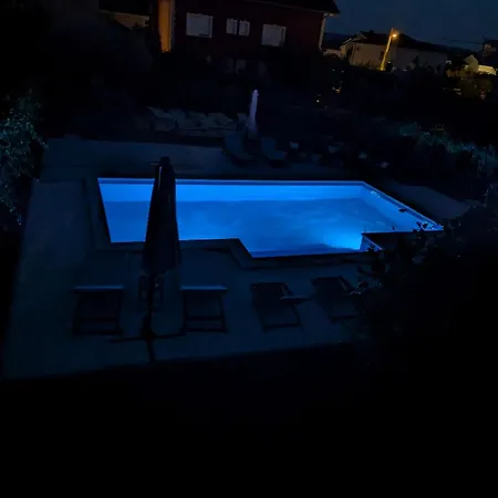 Good Times With Heated Pool
